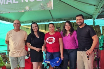 Foto relacionada - Albertina de Luz 2025 se despede com praça lotada, presentes para as crianças e um Natal que virou memória