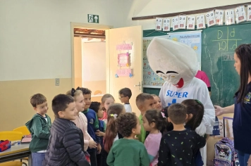 Foto - Saúde e Educação juntas pela vacinação em dia