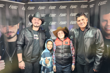 Foto - Tradição e fé embalaram o segundo dia do rodeio