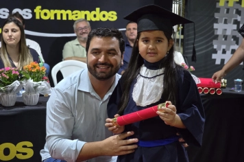 Foto - Formatura Pré-Escola Luzia Sanches Diniz