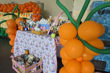 Foto - Entrega de Ovos de Páscoa Escolas Municipais