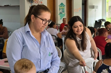 Foto - Dia da Mulher no CRAS Homenagem e Convivência