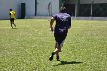 Foto - Treino de Futebol de Campo (Crianças e Adolescentes)