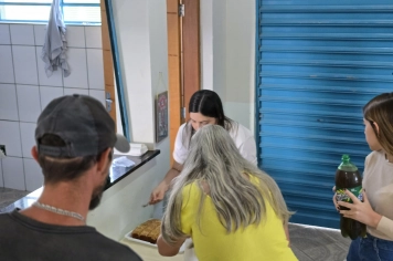 Foto relacionada - Diálogo e acolhimento marcam encontro com participantes do Programa Frente de Trabalho em Albertina