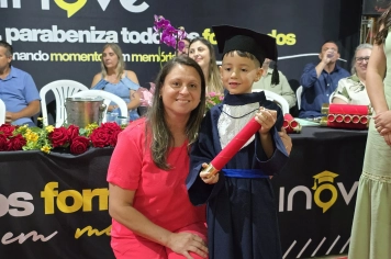 Foto - Formatura Pré-Escola Luzia Sanches Diniz