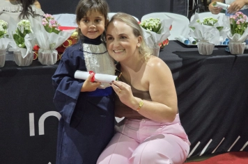 Foto - Formatura Creche Tereza Rossi