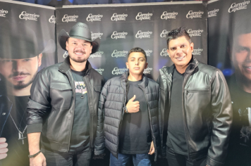 Foto - Tradição e fé embalaram o segundo dia do rodeio