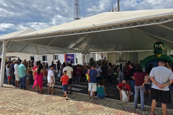 Foto - Natal na Praça – Albertina de Luz 2025