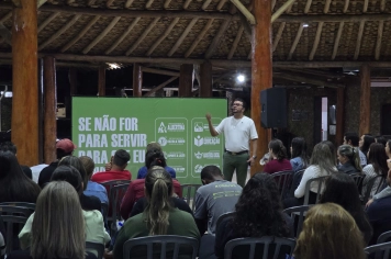 Foto - Palestra: “Se não for para servir, para que eu sirvo?”