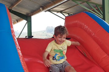 Foto - Diversão e Brinquedos Infláveis na Semana das Crianças!