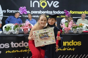 Foto - Formatura Pré-Escola Luzia Sanches Diniz