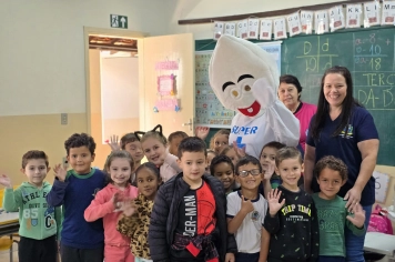 Foto - Saúde e Educação juntas pela vacinação em dia