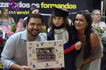 Foto - Formatura Pré-Escola Luzia Sanches Diniz