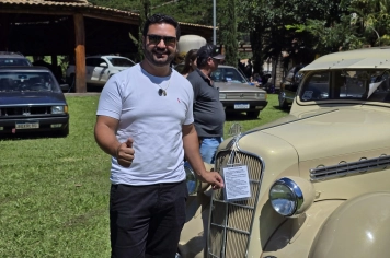 Foto - 2º Encontro de Carros Antigos