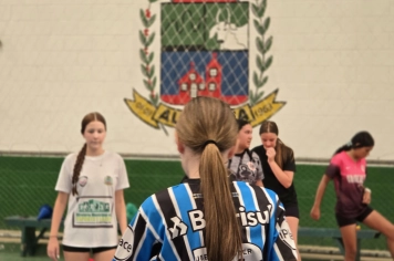 Foto - Treino de Futsal Feminino