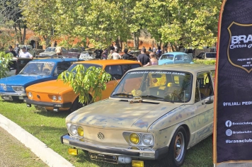Foto - 2º Encontro de Carros Antigos