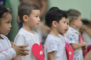 Foto relacionada - Amor em forma de homenagem marcou apresentações do Dia das Mães nas escolas municipais de Albertina