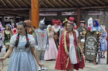 Foto - Festival Albertina De Luz | 2º Dia | Parada de Natal