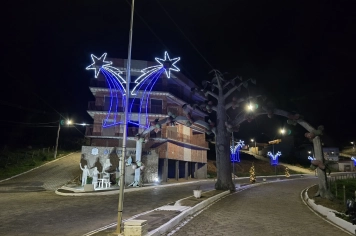 Foto - Decoração de Natal Albertina de Luz 2025