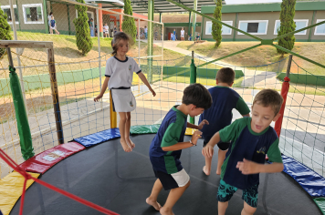 Foto - Diversão e Brinquedos Infláveis na Semana das Crianças!