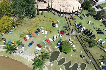 Foto - 2º Encontro de Carros Antigos