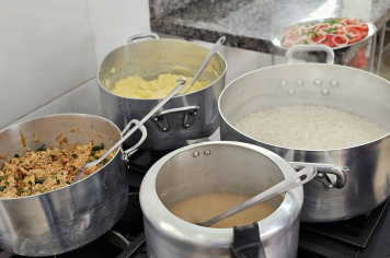 Foto relacionada - Alimentação saudável e preparada com amor nas escolas municipais de Albertina