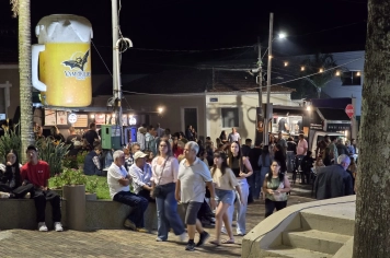 Foto - Feira Noturna