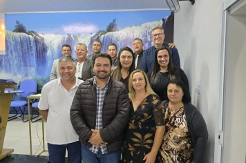 Foto relacionada - Primeira noite da 8ª Semana Evangélica emociona fiéis em Albertina