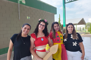 Foto - Dia de Fantasia na Escola Municipal Antônio Ferreira