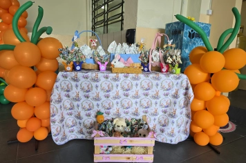 Foto - Entrega de Ovos de Páscoa Escolas Municipais
