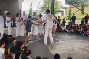 Foto - Capoeira, Cultura e Educação na Escola Antonio Ferreira