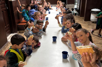 Foto - Encerramento da Semana das Crianças foi puro encanto e diversão na Pré-Escola Luzia Sanches Diniz