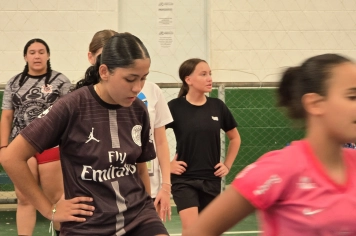 Foto - Treino de Futsal Feminino