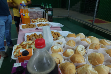 Foto relacionada - Aulão Rosa movimenta Albertina em noite de saúde, energia e conscientização