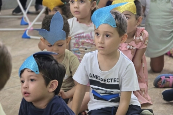Foto - Entrega de Ovos de Páscoa Escolas Municipais