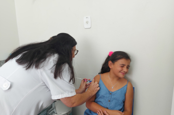 Foto - Campanha de Atualização de Vacinas na UBS de Albertina