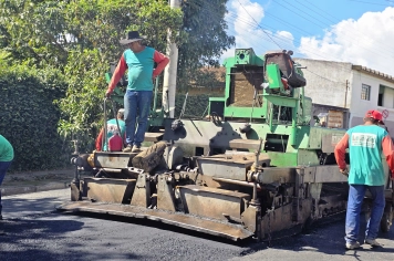 Foto - Rua Luiz Ferrari renovada