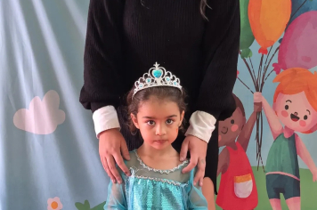 Foto - Uma semana inesquecível de cores, fantasia e sorrisos na Creche Municipal Tereza Rossi