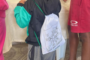 Foto relacionada - Colorindo Sonhos com o Sicoob Credivass: Um Dia de Alegria e Cooperação no CRAS de Albertina