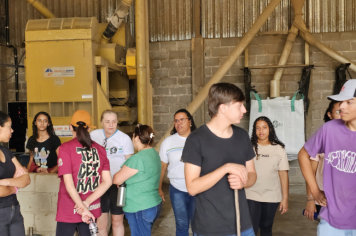 Foto - Visita técnica aproxima jovens da excelência na cafeicultura no Facanali Cafés
