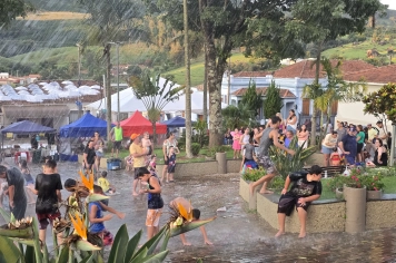 Foto - CARNAVAL DIA 2