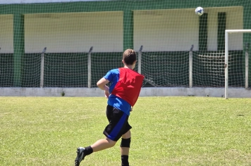 Foto - Treino de Futebol de Campo (Crianças e Adolescentes)