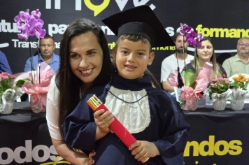 Foto - Formatura Pré-Escola Luzia Sanches Diniz