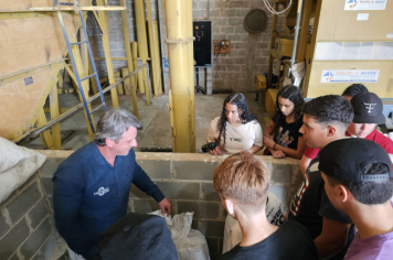 Foto - Visita técnica aproxima jovens da excelência na cafeicultura no Facanali Cafés