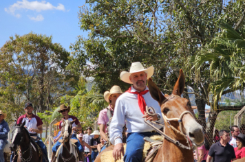 Foto - 6ª Cavalgada Beneficente ao Natal