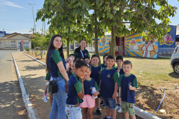 Foto - Crianças da Pré-Escola vivem dia mágico no circo em Jacutinga