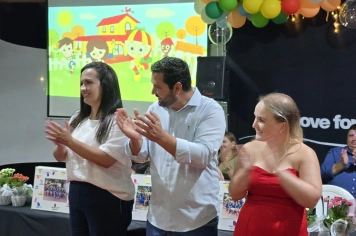 Foto - Formatura Pré-Escola Luzia Sanches Diniz