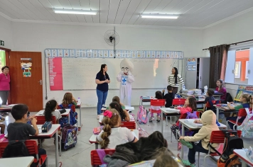 Foto - Saúde e Educação juntas pela vacinação em dia