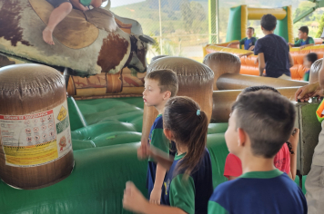 Foto - Diversão e Brinquedos Infláveis na Semana das Crianças!