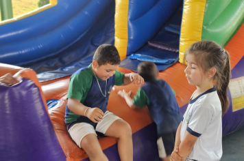 Foto - Diversão e Brinquedos Infláveis na Semana das Crianças!